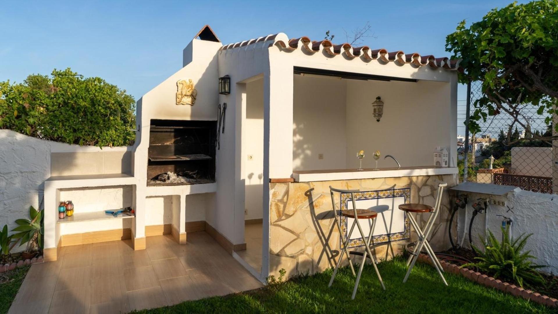 Mit Privatpool Fuer 6 Personen Ca 117 Qm In Nerja, Andalusien Costa Del Sol * Nerja